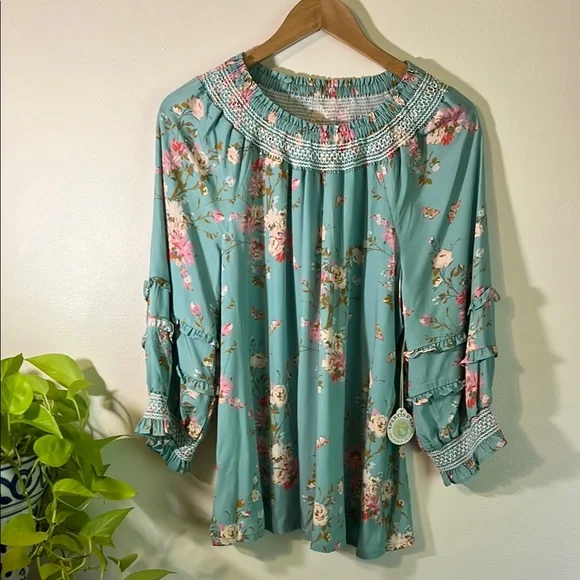 Spartina 449 Blue and Pink Ruffled Sleeve Blouse - Picture 1 of 8